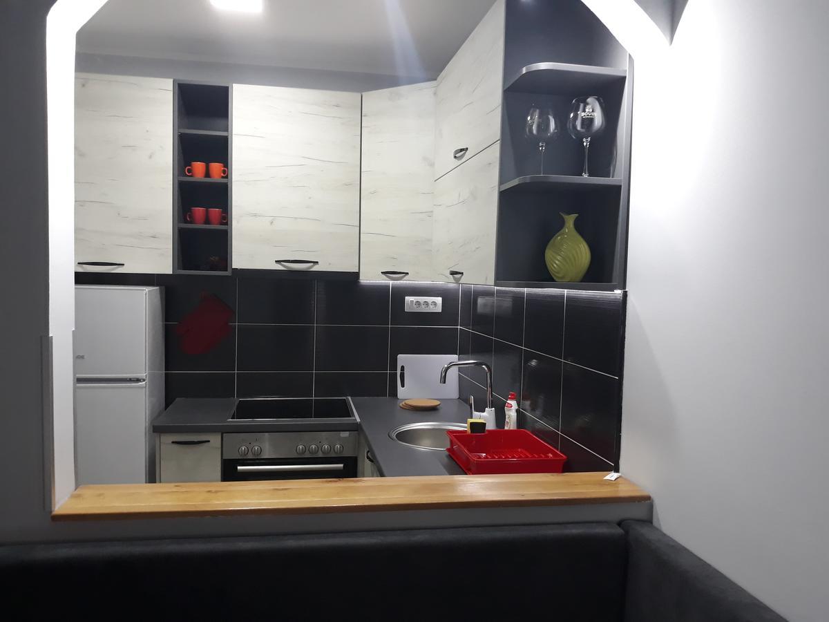 Apartment Azzuro 2 Νόβι Σαντ Εξωτερικό φωτογραφία
