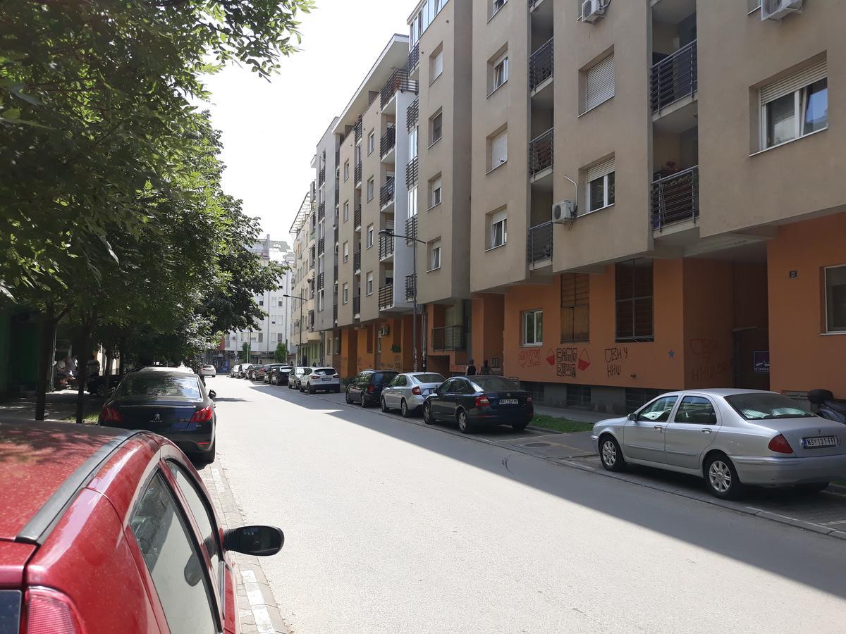 Apartment Azzuro 2 Νόβι Σαντ Εξωτερικό φωτογραφία